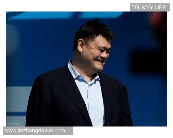 玛吉斯姚明：从篮球巨星到品牌代言人的传奇之路与影响力分析